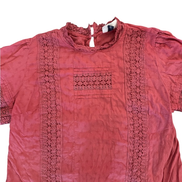 Universal Thread Top - Picture 3 of 3